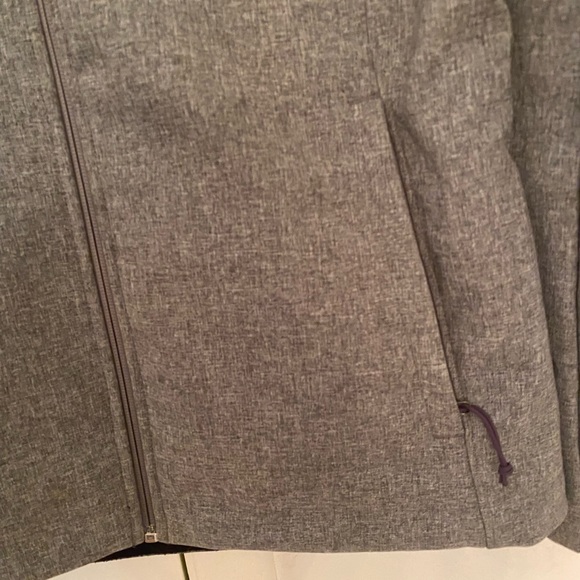 The North Face Shell Jacket - Picture 10 of 15